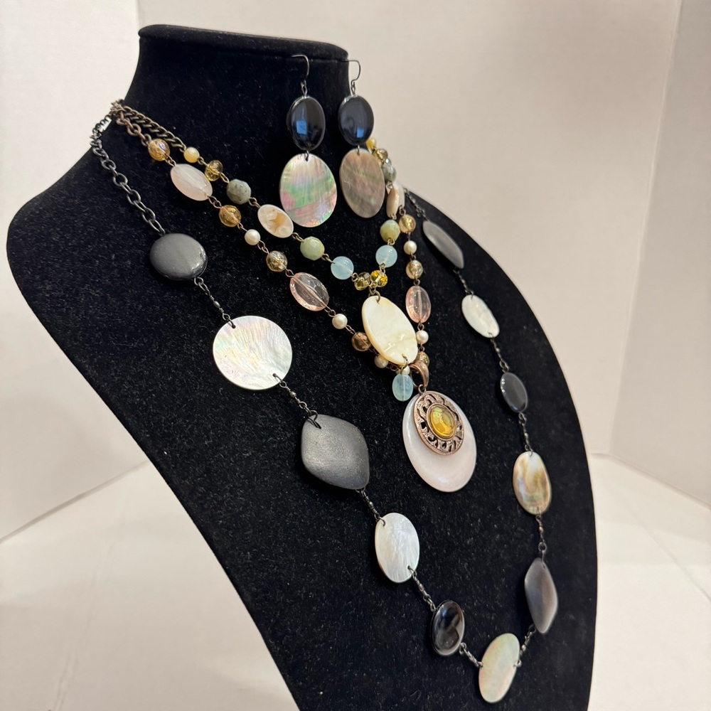4 COKIE LEE Necklace and Earring Bundle Lot Signed Abalone Shell Jewelry Beach